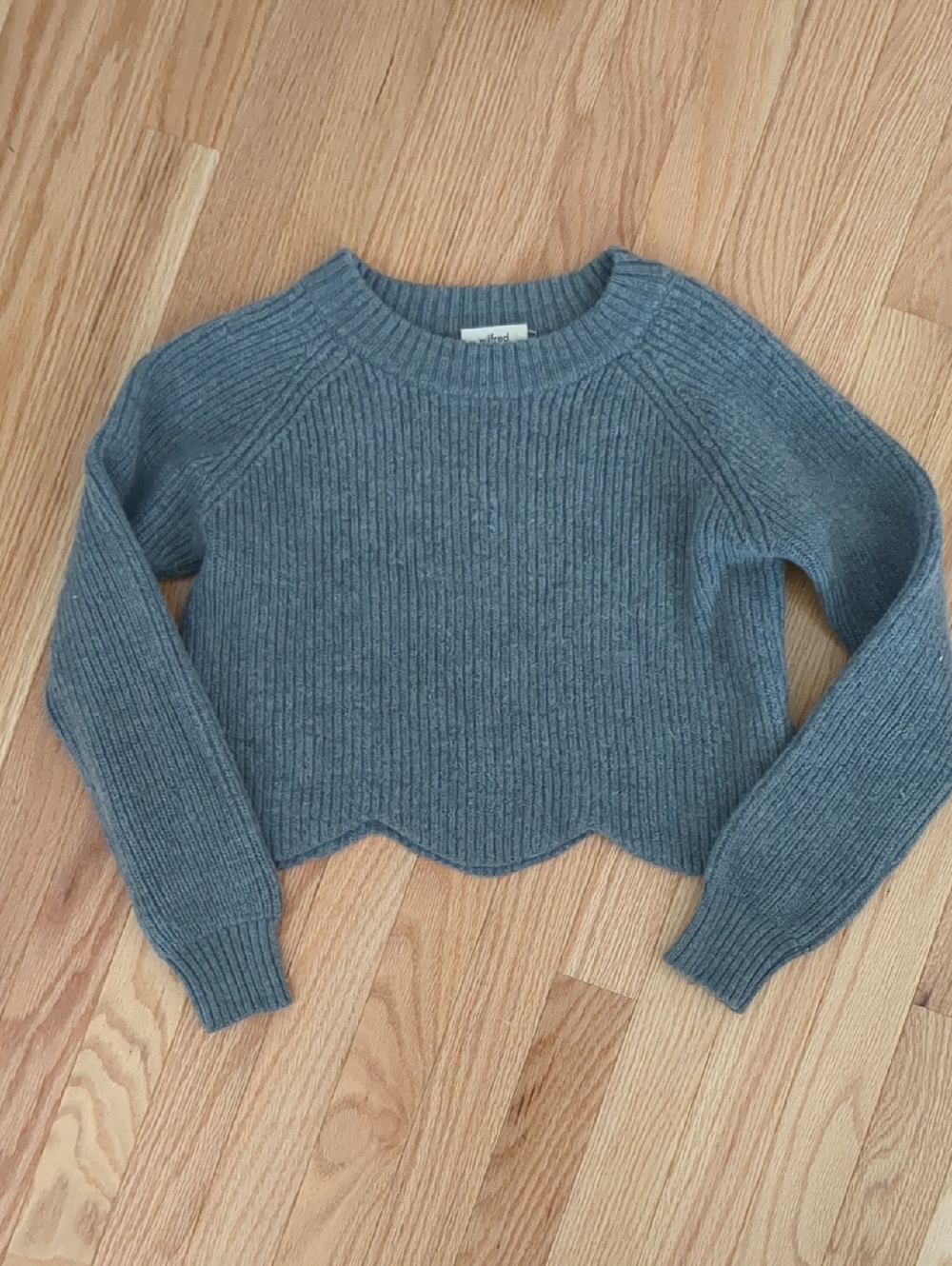 Wilfred Slate Gray Ribbed Scallop Hem Crew Sweater